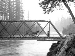 Photo of The Vedder Bridge   Photo No 3504
